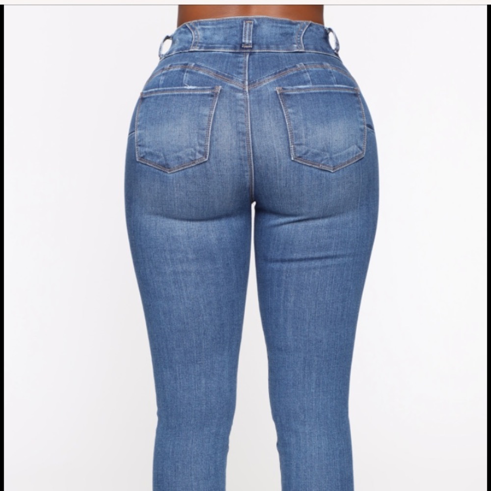 ❌SOLD❌Skinny Jeans - Picture 3 of 5
